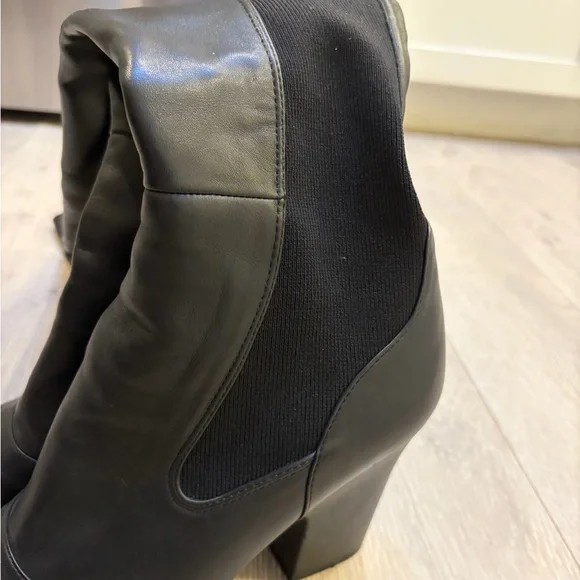 Genuine Black Leather Over the Knee Boots - EUC - Picture 5 of 6